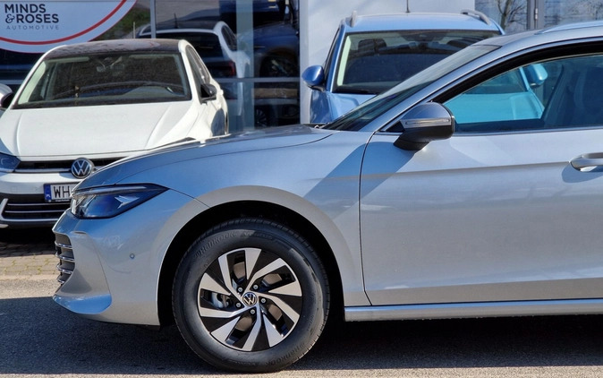 Volkswagen Passat cena 176500 przebieg: 1, rok produkcji 2024 z Puszczykowo małe 254